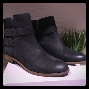Franco Sarto black suede Kacey booties new in box